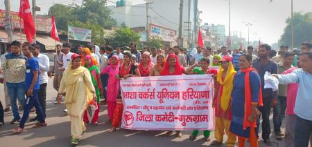 आशा वर्कर का रोडवेज की हड़ताल को समर्थन.jpeg