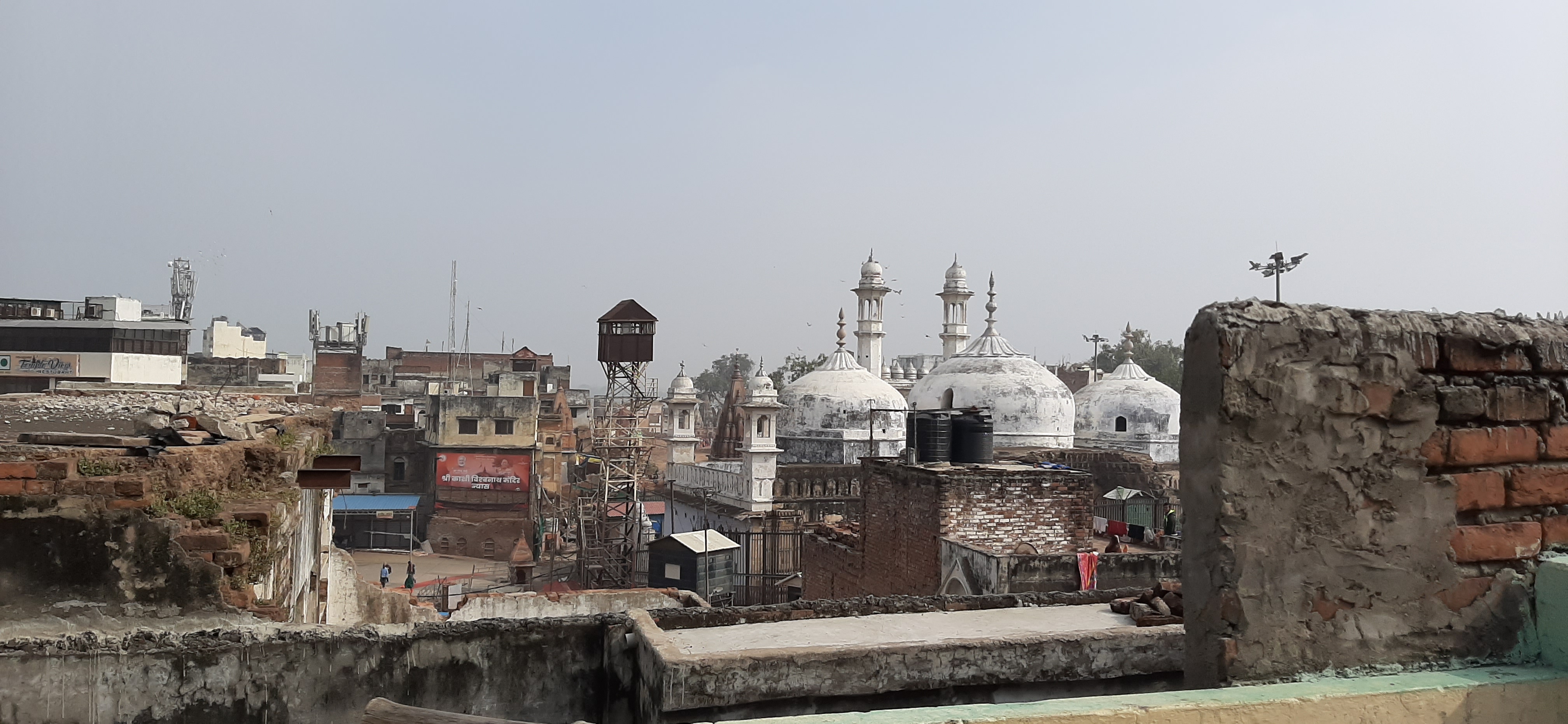 मस्जिद मंदिर.jpg