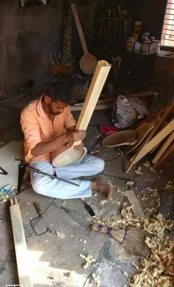 सांगली तंतुवाद्य4.jpg