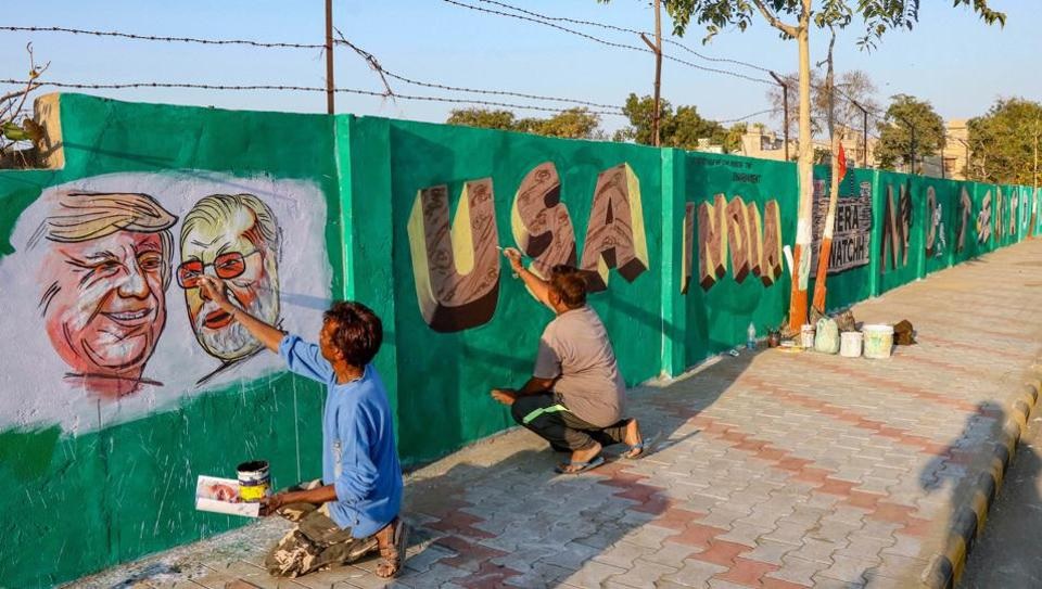 Gujarat wall3_0.jpg