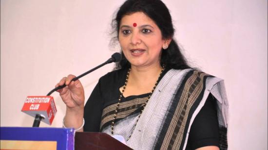 Monika Arora.jpg