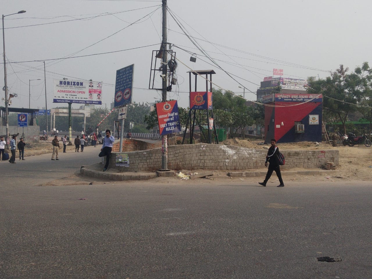 delhi violation.jpg