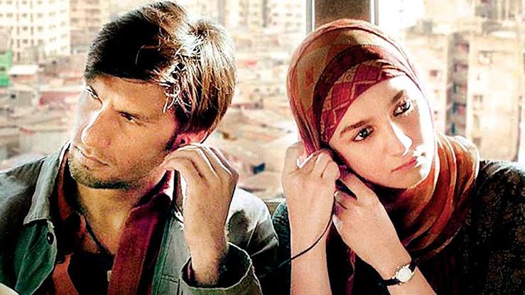 gully boy.jpg