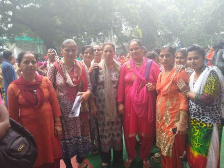 himachal aanganwadi workers.jpg