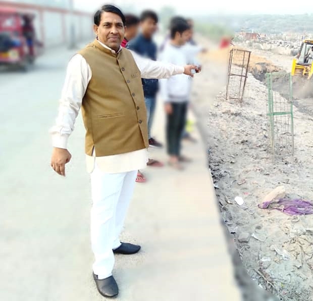  कमलेश कुमार शुक्ला