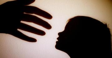 आदम और मनु की नालायक औलादों के बीच हव्वा की नातिन और इडा की पोतियाँ