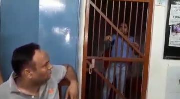 शामली में पत्रकार से मारपीट, हिरासत में लेकर अमानवीयता। 