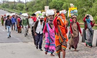 गांव-घर लौटे मज़दूरों का क्या है हाल