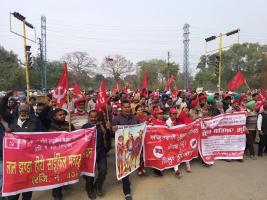 देशभर में मज़दूरों का ज़िला मुख्यालयों पर हल्ला बोला