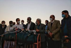 किसानों के मुद्दे पर 16 विपक्षी दलों ने राष्ट्रपति के अभिभाषण के बहिष्कार का किया फैसला