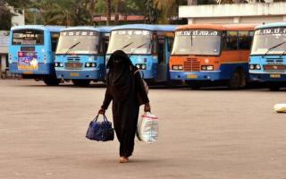 कर्नाटक में बस हड़ताल दूसरे दिन भी जारी