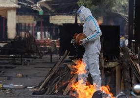 कोरोना अपडेट: देश में पिछले 24 घंटों में 3,82,315 नए मामले, एक दिन में रिकार्ड 3,780 मरीज़ों की मौत