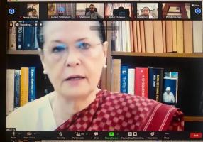 मोदी सरकार ने जनता को निराशा किया, कोरोना के हालात को लेकर सर्वदलीय बैठक बुलाई जाए: सोनिया