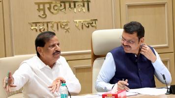 Ganesh Naik and Devendra Fadnavis