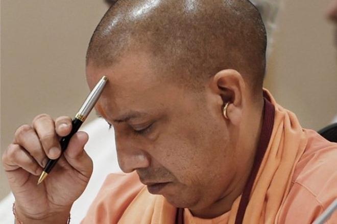 गोरखपुर में 60 बच्चो की मौत पर योगी आदित्यनाथ ने साधी चुप्पी