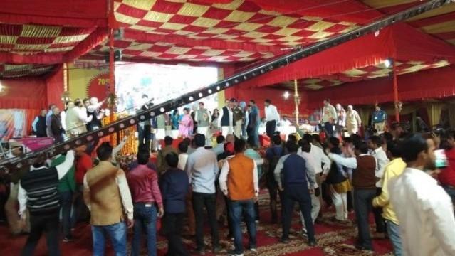 रेल मंत्री का विरोध