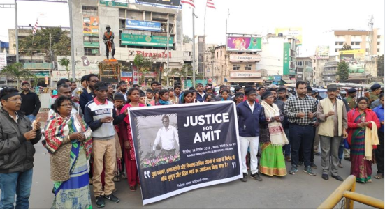 प्रदर्शन 