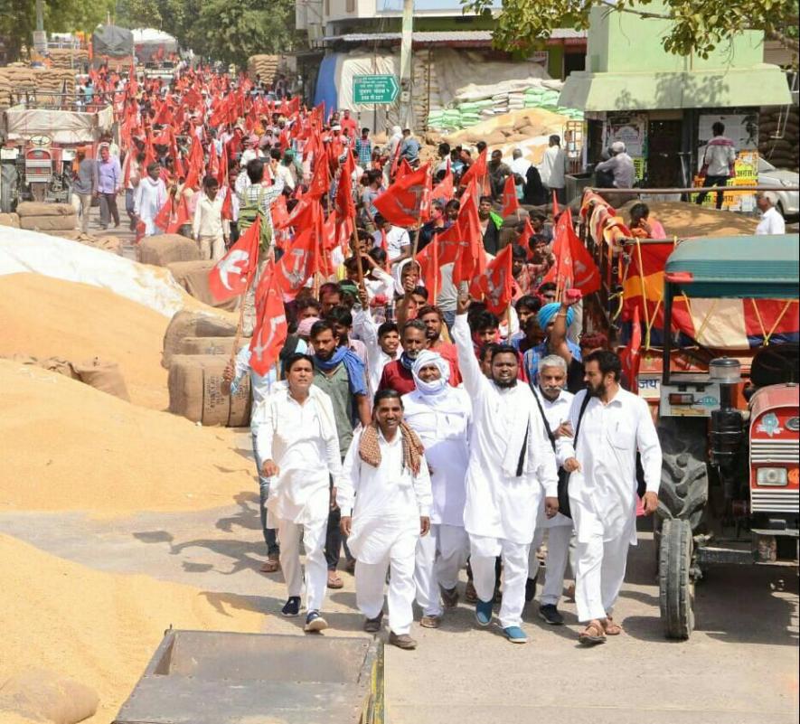 चुनाव 2019; सीकर: राजनेता और किसान नेता के बीच मुक़ाबला