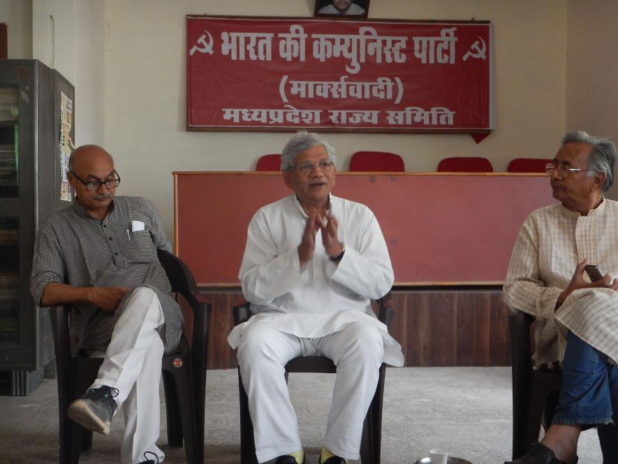 भोपाल में सीताराम येचुरी।