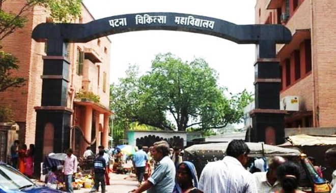 पीएमसीएच के जूनियर डॉक्टर हड़ताल पर