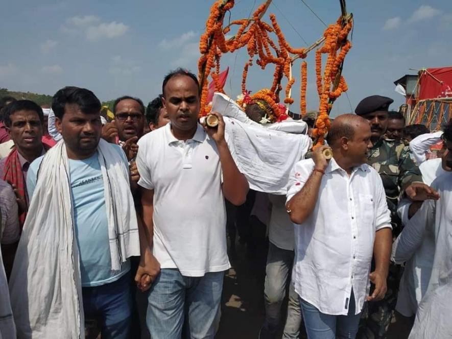 ए के रॉय : लाल – हरे की एकता के सूत्रधार का अवसान !