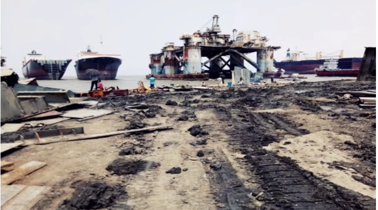ship breaking industry in bangladesh