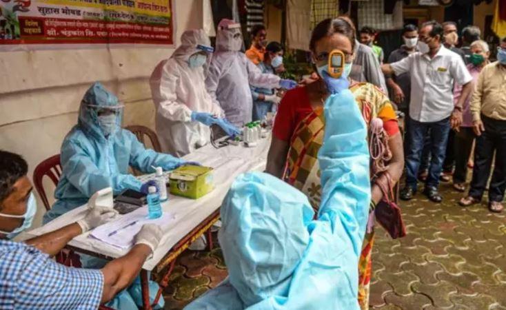 दिल्ली और केरल में कोविड-19 के सबसे ज़्यादा रोज़ाना मामले, लेकिन बढ़ोत्तरी दर अलग-अलग