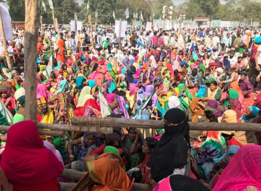 पूर्वी उत्तर प्रदेश में पहली किसान महापंचायत को मिला भारी जन-समर्थन