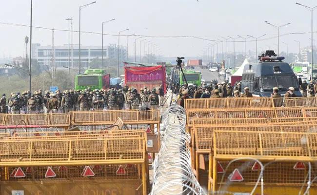 सरकार कैसी चाहिएः जो अत्याचार करे या जो भ्रष्टाचार करे?
