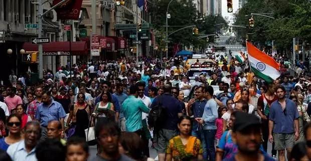 मैं श्वेत नहीं हूँ, और ज़ाहिर तौर पर मैं 'अश्वेत' भी नहीं हूँ