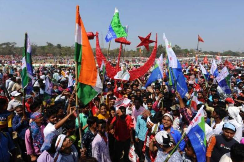 बंगाल चुनाव : मुस्लिम ‘इंफ़्लुएंसर्स’ सिद्दीक़ी फ़ैक्टर पर विभाजित, लेकिन इसका एहसास कि ‘2021, 2016 नहीं है’