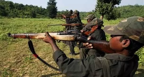 भारतीय राष्ट्र, माओवादी और आदिवासी