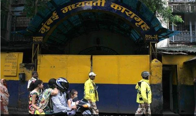 महाराष्ट्र : कोरोना ने जेलों में भी दी दस्तक, न्यायलय ने जताई चिंता!