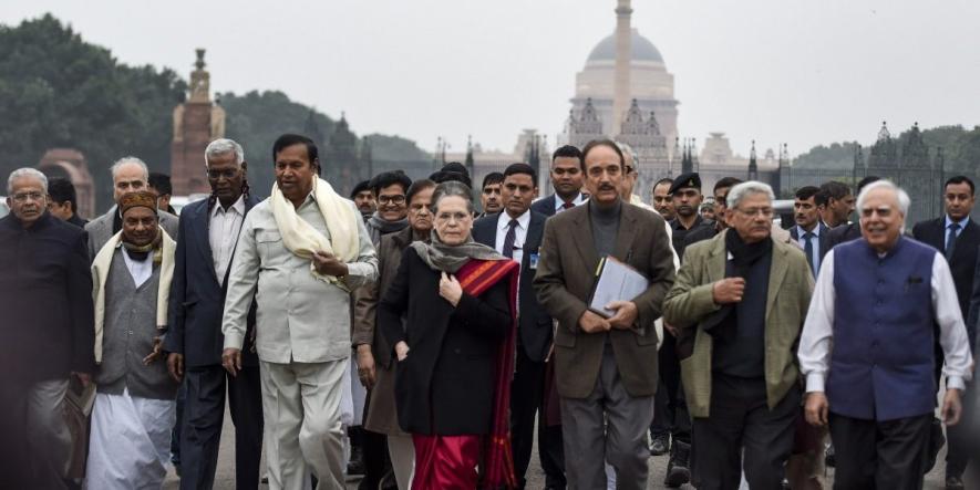 प्रमुख विपक्षी नेताओं ने प्रधानमंत्री से कहा: सभी स्रोतों से टीका खरीदा जाए, सेंट्रल विस्टा को रोका जाए