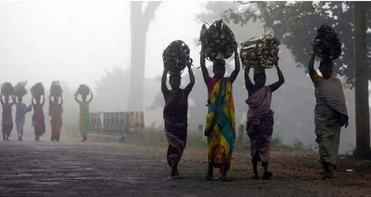 पीईएसए के 25 साल: उल्लंघन एवं कमज़ोर करने के प्रयास