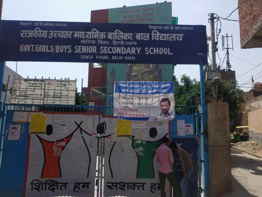 दिल्ली : सरकार के दावों के विपरीत प्रवासी मज़दूरों को नहीं मिल रहा राशन