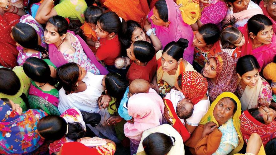 उत्तर प्रदेश जनसंख्या नियंत्रण विधेयक महिलाओं की जिंदगी पर सबसे ज्यादा असर डालेगा!