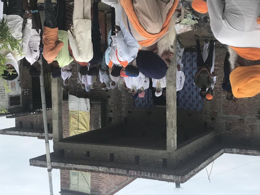  लखीमपुर खीरी: सरकार और किसानों के बीच बढ़ रहा है तनाव, आरोपियों की गिरफ़्तारी न होने से ज़्यादा गुस्सा