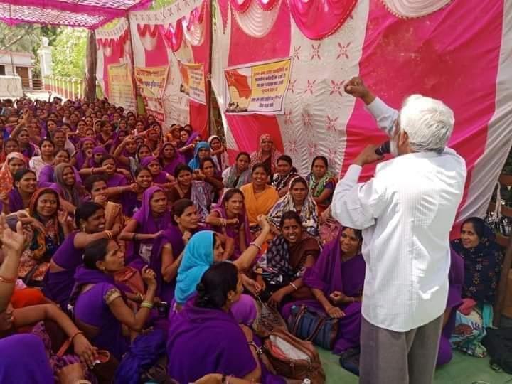 Asha Usha workers