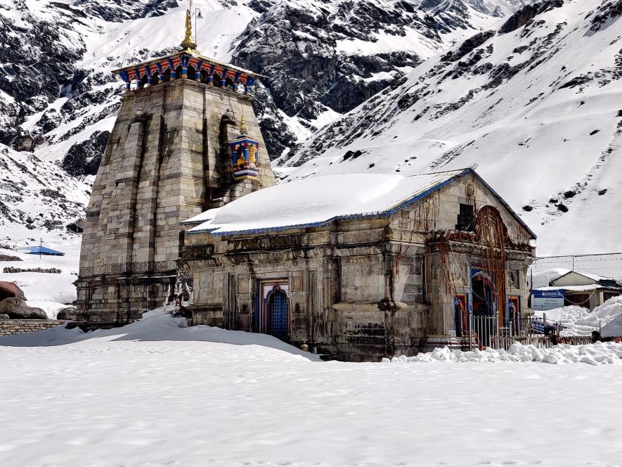 उत्तराखंड : चार धाम यात्रा में ‘ग़ैर हिंदुओं’ का होगा ‘वेरीफिकेशन’