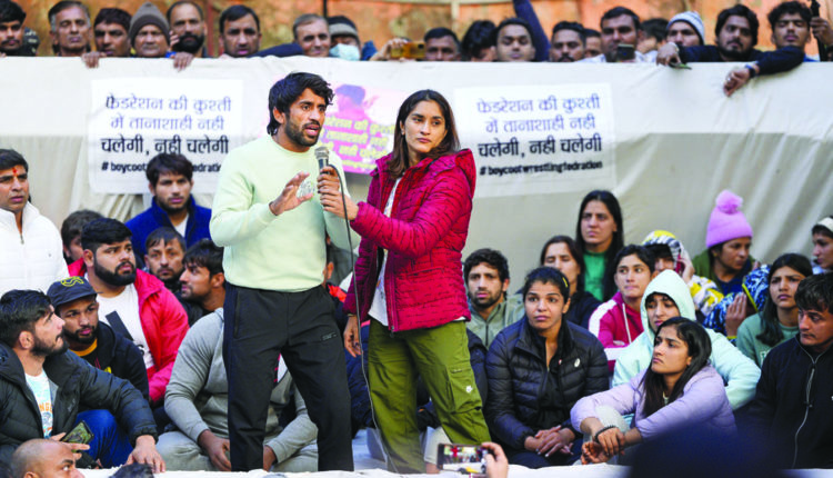 Wrestlers protest