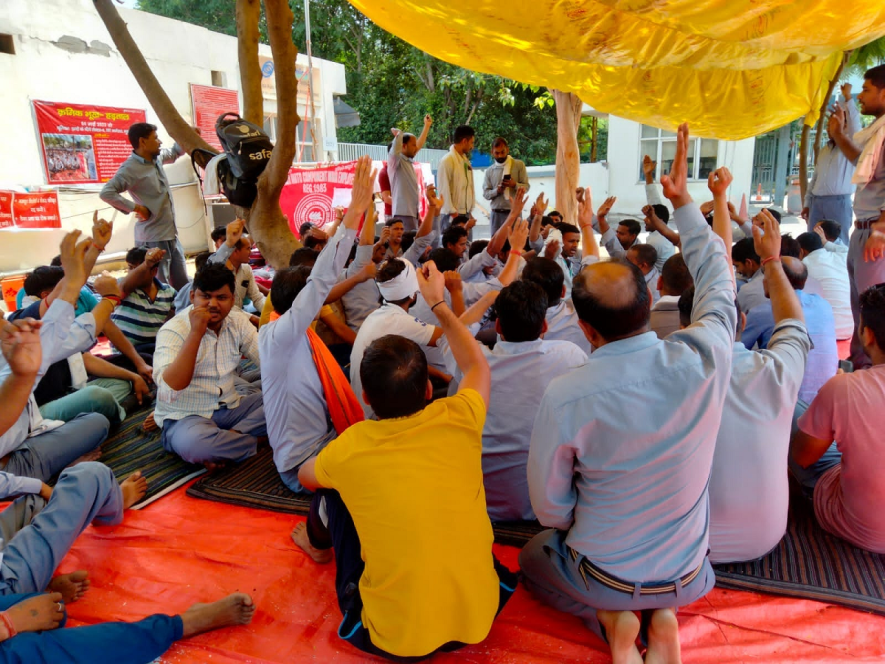 workers protest
