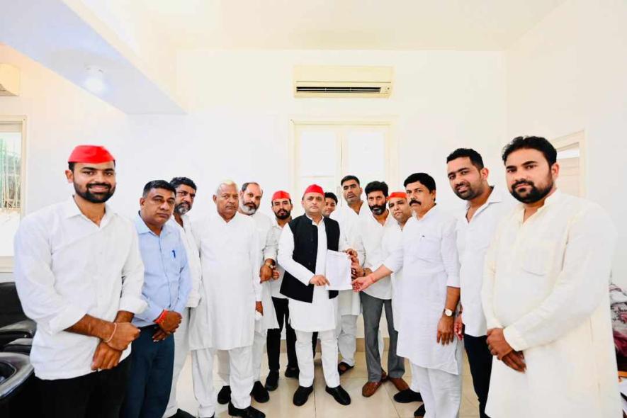 akhilesh yadav