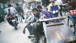 घरेलू कामगारों पर संकट