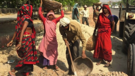 असंगठित क्षेत्र के मज़दूर