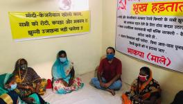 48,000 झुग्गियों के अधिकारों के लिए 48 घंटे की ‘चेतावनी भूख हड़ताल’ जारी