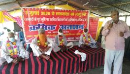 “जान दे देंगे पर जमीन नहीं”: यूपी में आज भी जारी है किसानों की अस्तित्व की लड़ाई
