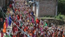 कलश यात्राएं जारी