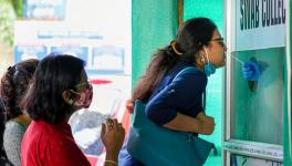 कोरोना की 'नई लहर’ के राजनीतिक मायने