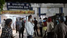  कोरोना मरीज़ों की मदद के लिए जुटे माले विधायक मनोज मंजिल